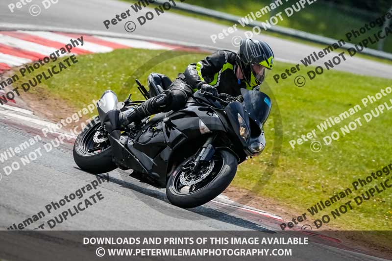 donington no limits trackday;donington park photographs;donington trackday photographs;no limits trackdays;peter wileman photography;trackday digital images;trackday photos